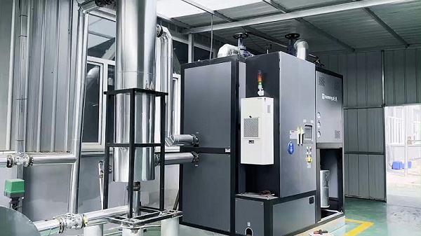 卧式反应釜
300KW (1)